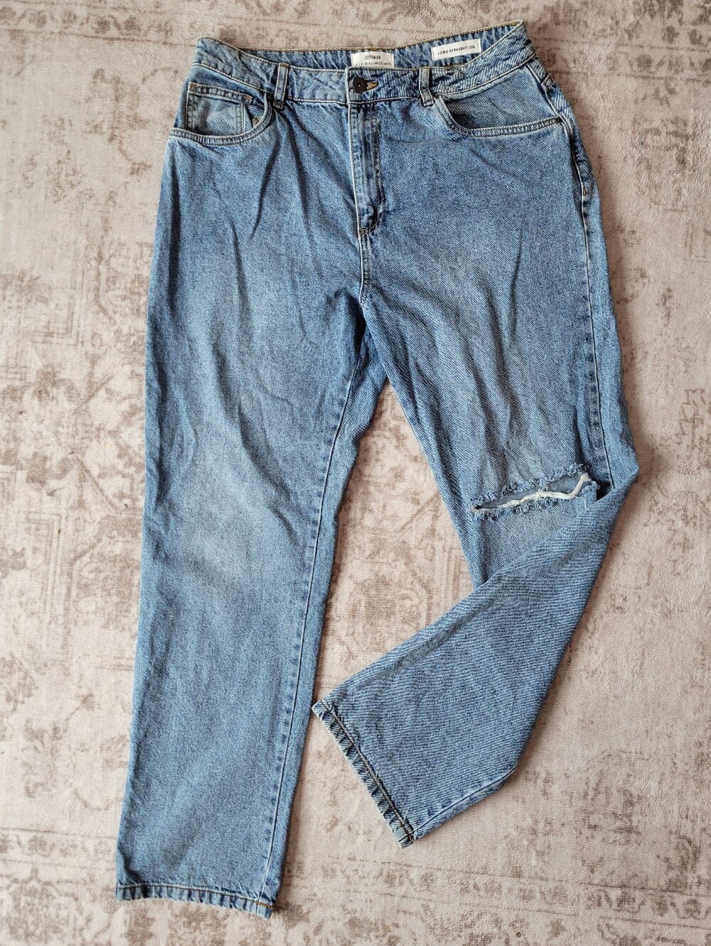 Cotton On Women 12 Light Wash Straight Leg Distressed Jeans Relaxed Denim